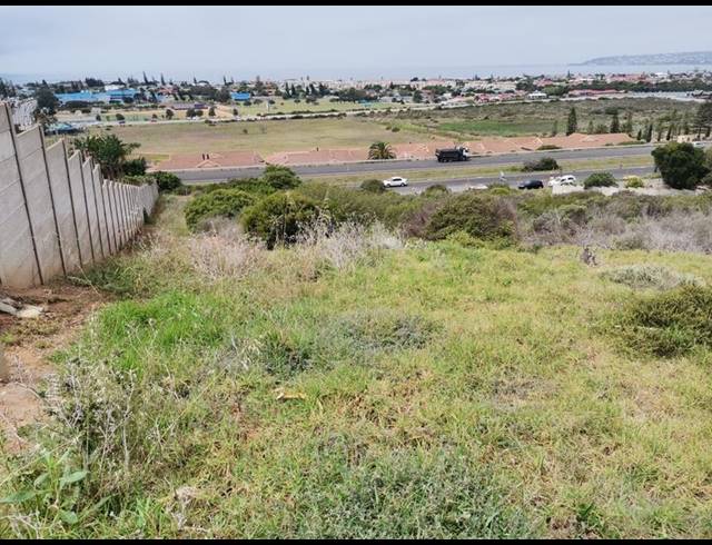 LAND FOR SALE IN HARTENBOS HEUWELS
